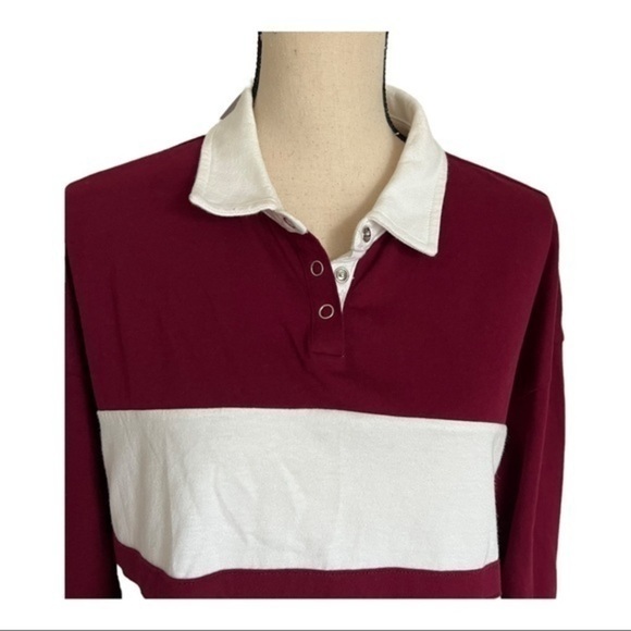 Forever 21 Contrast Panel Polo Neck Burgundy White Cropped Sweatshirt Size L - Picture 5 of 5